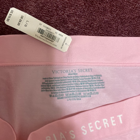 Lot of Victoria Secrets and Aerie underwears/thongs - Picture 2 of 9